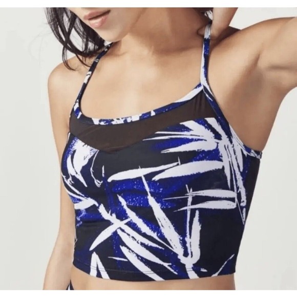 Fabletics Marcela Mesh Midi Sport Bra Women’s Size XS Removable Cups NEW - Picture 8 of 10